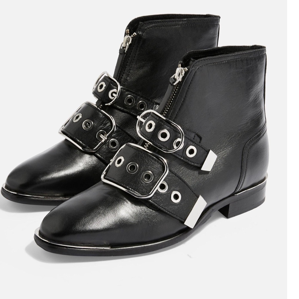 TOPSHOP Front Zip buckle combat moto Ankle Boots - Picture 2 of 8